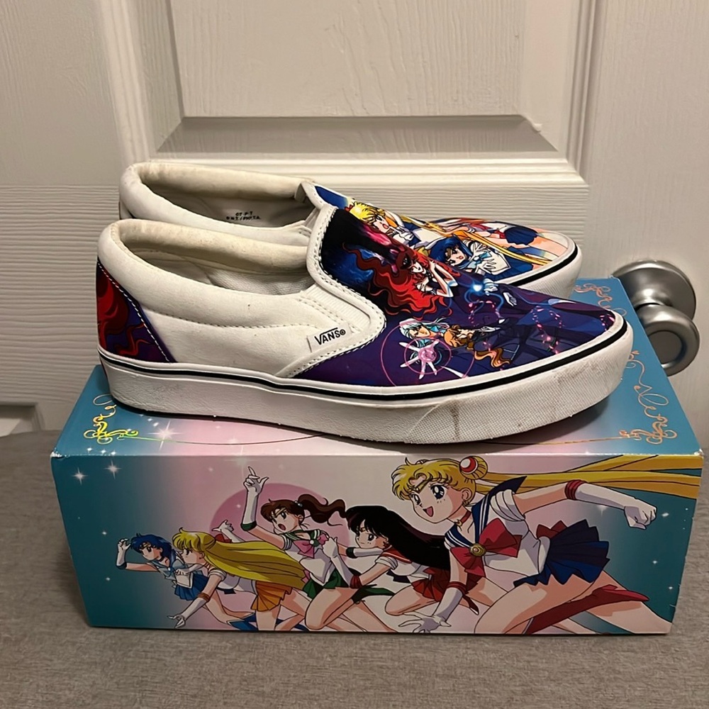 Sailor Moon x Vans Comfycush Slip On Sneakers!